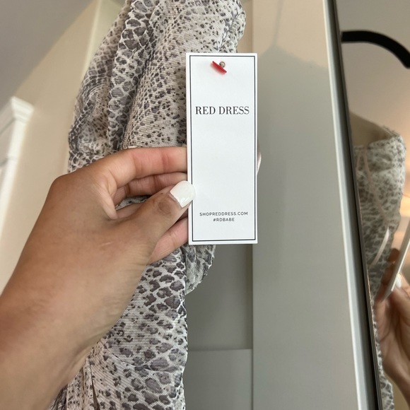 NWT snake print trendy bodycon - Picture 3 of 3